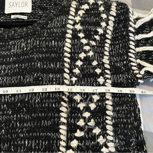 Saylor Oversized Black and White Fringe Sweater with Open Sides size XS/ S - Picture 13 of 14